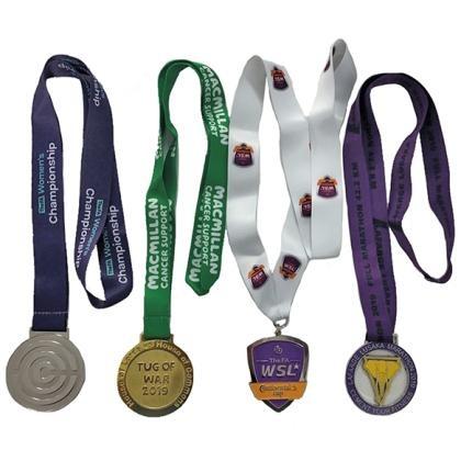 DIE STAMPED MEDAL WITH PRINTED RIBBON E1513810
