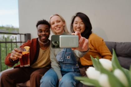 Verbatim Charge ´n´ Go Magnetic Wireless Power Bank 5000