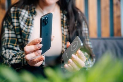 Verbatim Charge ´n´ Go Magnetic Wireless Power Bank 5000