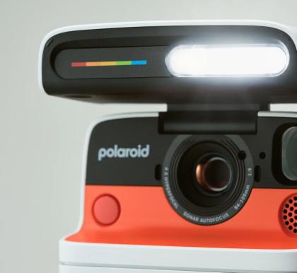 Polaroid Flip