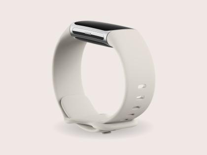 Fitbit Charge 6 Porcelain/Silver