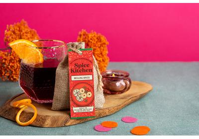 Mulling Spices in Hessian Pouch