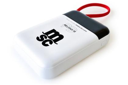 RELOAD 10 Travel SKROSS 10,000 mAh Fast Charging Power Bank with Display