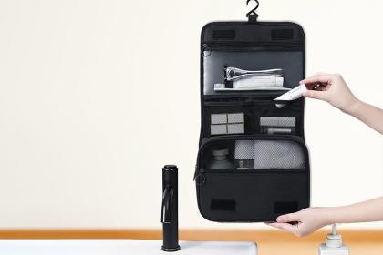 LENA Hanging Toiletry Travel Bag