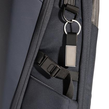 Luxury PU keychain RCS recycled zinc alloy