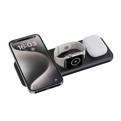 Urban Vitamin Torrance RCS 3 in 1 magnetic 15W charger