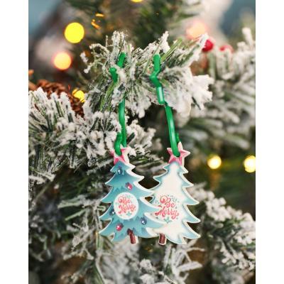 Recycled Christmas dECOration Tree