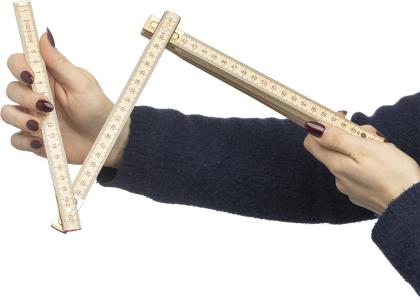 The Ezio - Foldable ruler (2m)