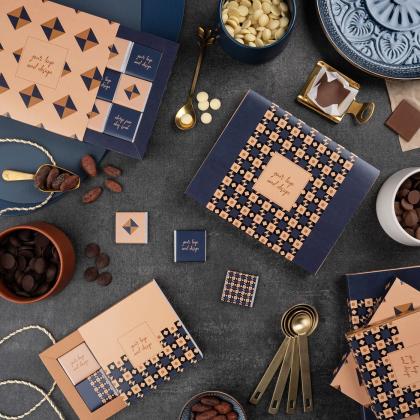 SET OF CHOCOLATES FRAME BOX MINI 4 PCS