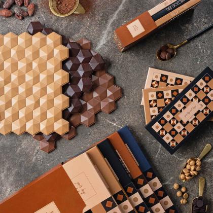 LIBRARY OF CHOCOLATE BARS 3 PCS