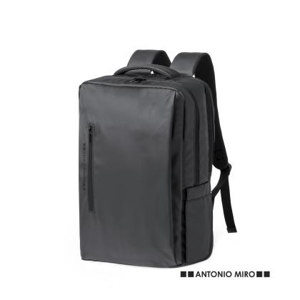 Ladian Backpack - BLACK