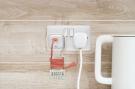 Recycled SnugPlug &ndash; Cable Tidy