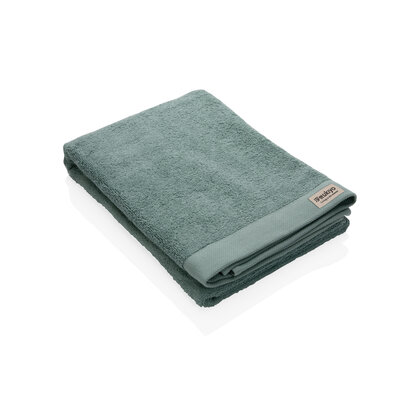 Ukiyo Sakura AWARE&trade; 500 gsm bath towel 70x140cm