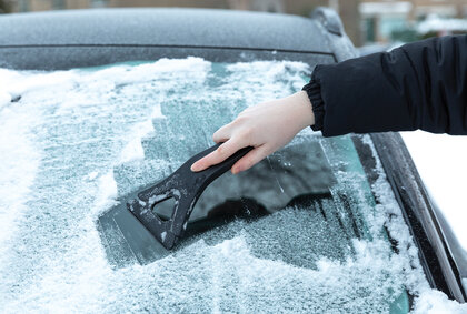 Polard RCS certified recycled plastic 3-in-1 ice scraper