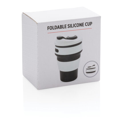 Foldable silicone cup