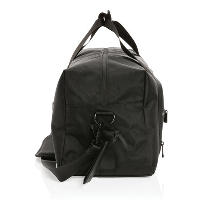 Swiss Peak AWARE&trade; RPET Voyager weekend bag
