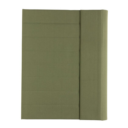 Impact Aware&trade; A4 portfolio with magnetic closure