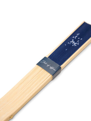 VINGA Out of office hand fan