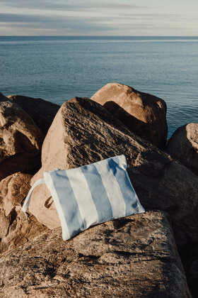 VINGA Lagoa GRS essentials bag