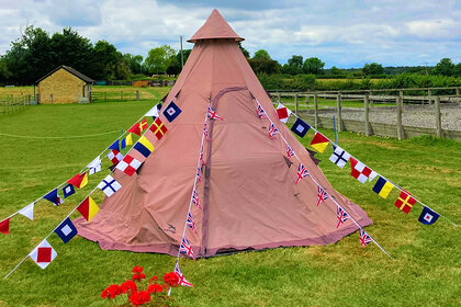 FESTA Bunting Flags