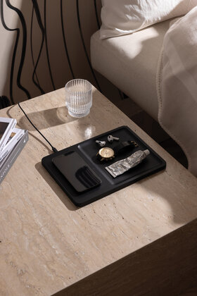 VINGA Timo RCS desk charger and accessory tray