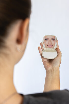 Reflecta RCS recycled plastic make-up mirror
