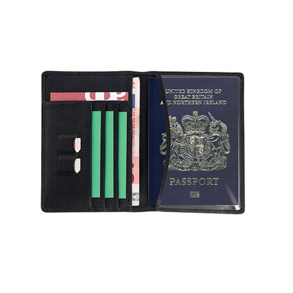 Melbourne Passport Wallet in Black E169108