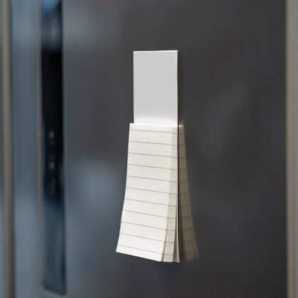 Fridge magnet with sticky notes HELGE