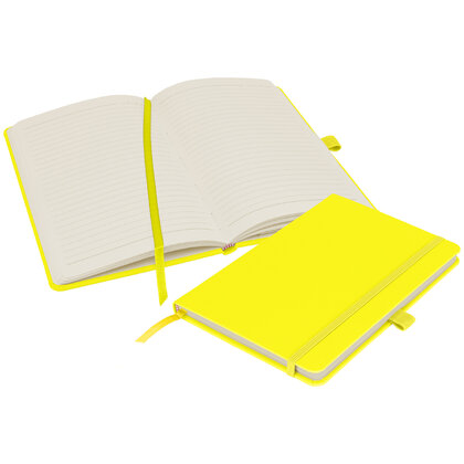 Notes London - Wilson A5 Neon Certified Sustainably Sourced  Notebook & Pen Set in Neon Yellow