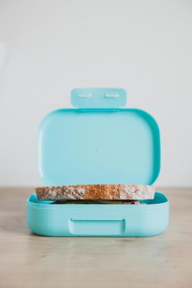 Day to Day Lunchbox Clip 670 ml