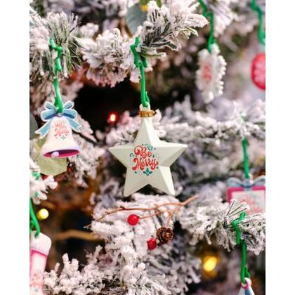 Recycled Christmas dECOration Plus Star
