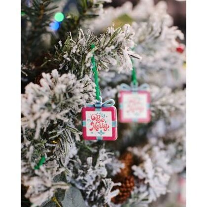Recycled Christmas dECOration Present