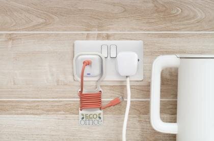 Recycled SnugPlug &ndash; Cable Tidy