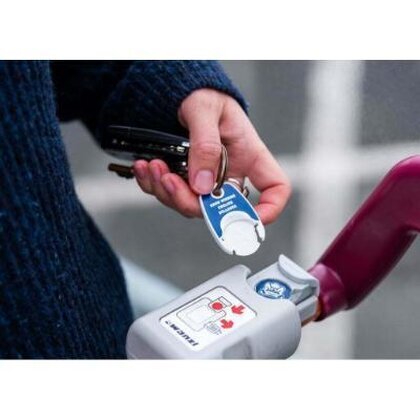 Recycled Pop Coin Trolley Keyring