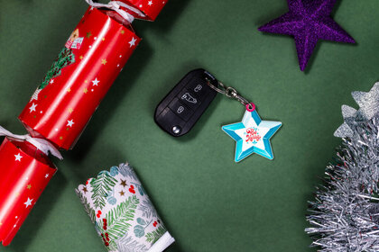 Recycled Christmas dECOration Star Keyring