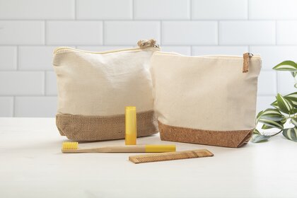 Jurbum cosmetic bag
